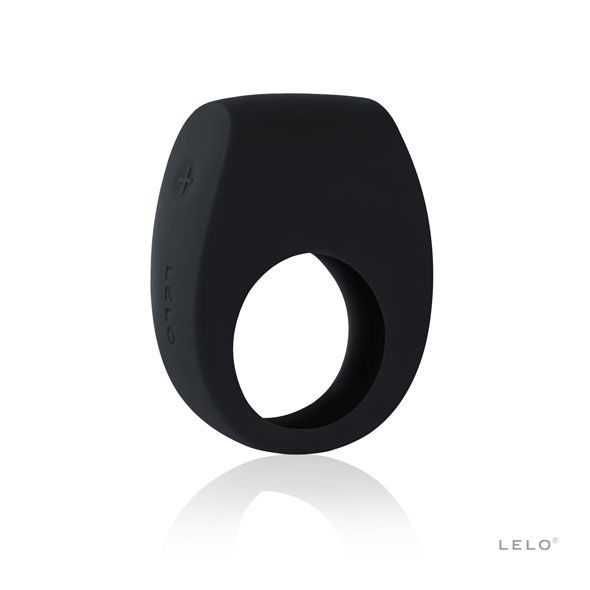 Imagen que nos facilita LELO de su producto erótico LELO - TOR II ANILLO VIBRADOR NEGRO para nuestra categoría "JUGUETES BIENESTAR |Juguetes para Hombres|Accesorios para el pene|Anillos Pene|Anillos con Vibración".