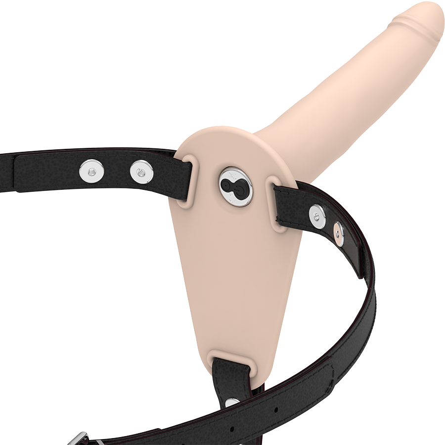Imagen que nos facilita FETISH SUBMISSIVE HARNESS de su producto erótico FETISH SUBMISSIVE HARNESS - VIBRADOR SILICONA FLESH 15 CM para nuestra categoría "JUGUETES BIENESTAR |Arneses|Arneses con Vibración".