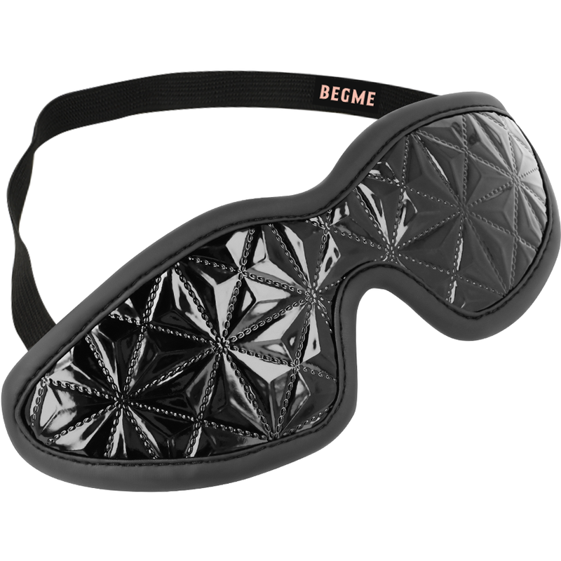 Imagen que nos facilita BEGME BLACK EDITION de su producto erótico BEGME - BLACK EDITION ANTIFAZ ELÁSTICO CON FORRO DE NEOPRENO para nuestra categoría "BDSM & BONDAGE |Bondage|Antifaces".