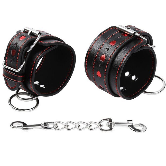 Imagen que nos facilita OHMAMA FETISH de su producto erótico OHMAMA FETISH - ESPOSAS CON INCRUSTACIONES DE CORAZÓN para nuestra categoría "BDSM & BONDAGE |Bondage|Esposas".