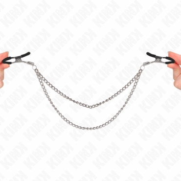 Imagen que nos facilita KINK NIPPLE GRIP de su producto erótico KINK - PINZAS PARA PEZONES CON DOBLE CADENA GRUESA PLATEADO 20/23 CM para nuestra categoría "BDSM & BONDAGE |Artículos BDSM|Pinzas Pezones BDSM".