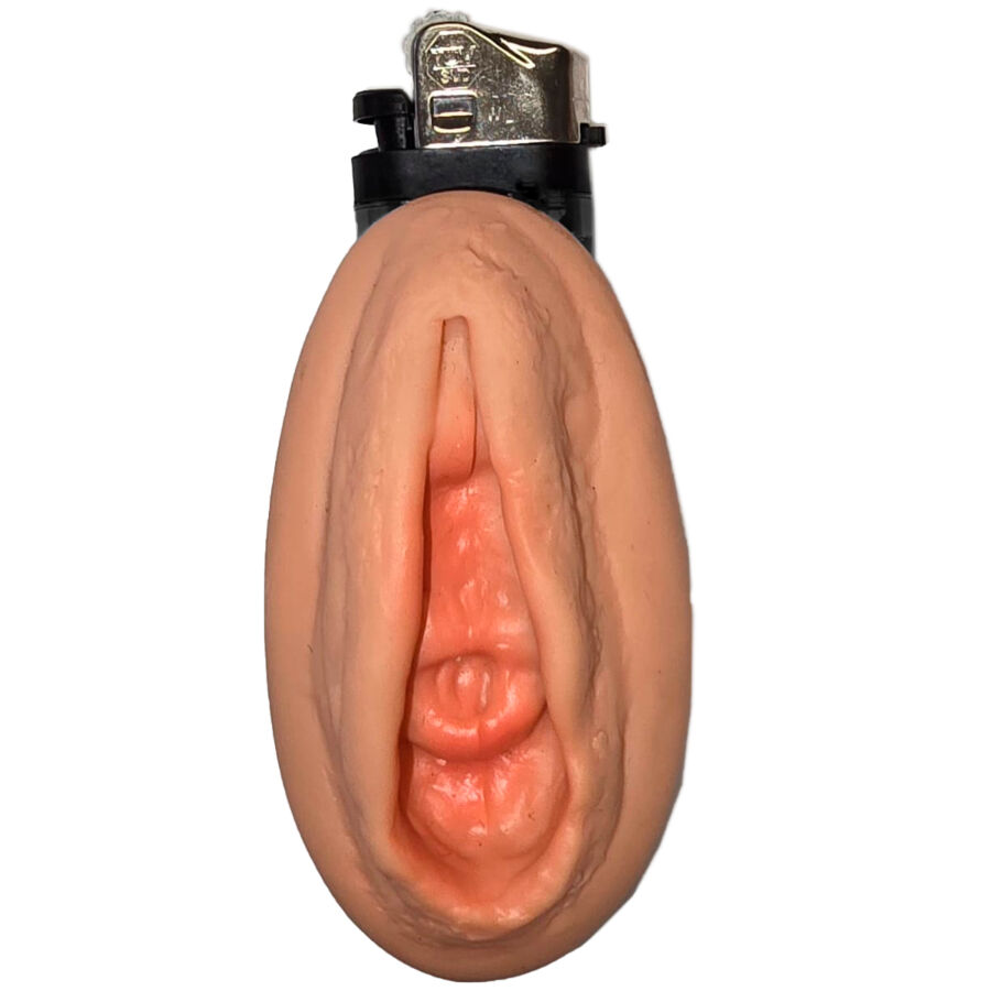 Imagen que nos facilita DIABLO PICANTE de su producto erótico DIABLO PICANTE - MECHERO VAGINA NATURAL para nuestra categoría "ARTÍCULOS VARIOS|Articulos divertidos|Mecheros".