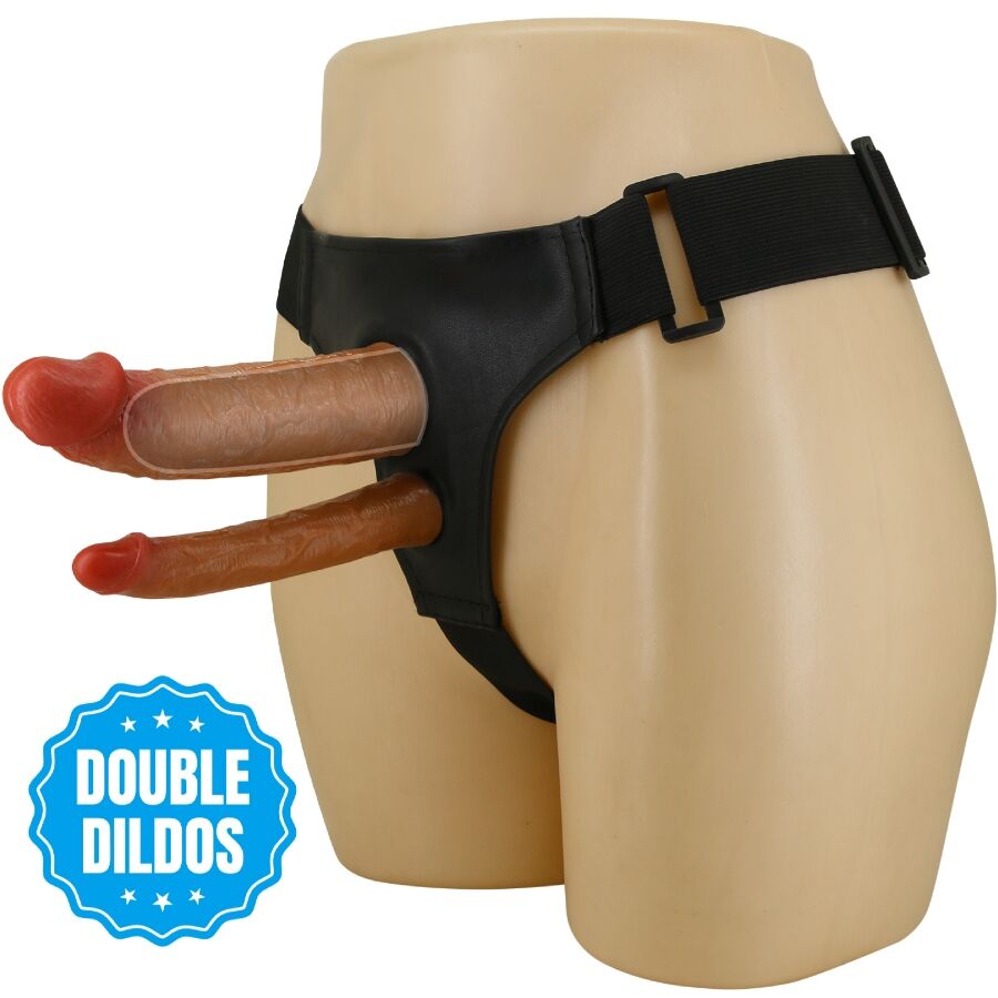 Imagen que nos facilita PRETTY LOVE de su producto erótico PRETTY LOVE - KEAVEN HARNESS BRIEFS UNIVERSAL & COMFORTABLE DOBLE DILDO para nuestra categoría "JUGUETES BIENESTAR |Dildos sin Vibración|Penes dobles".