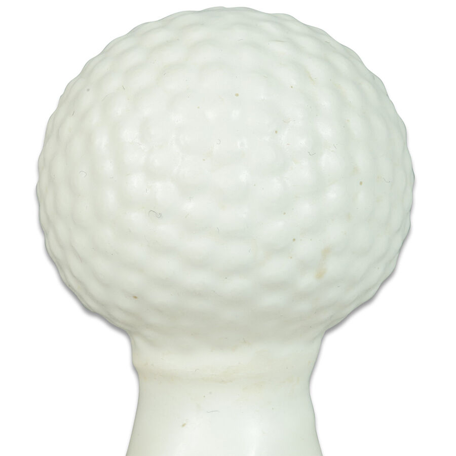 Imagen que nos facilita CONDOMERIE de su producto erótico CONDOMERIE - PRESERVATIVO DECORATIVO PINTADO A MANO PELOTA DE GOLF para nuestra categoría "PRESERVATIVOS |Preservativos Divertidos".