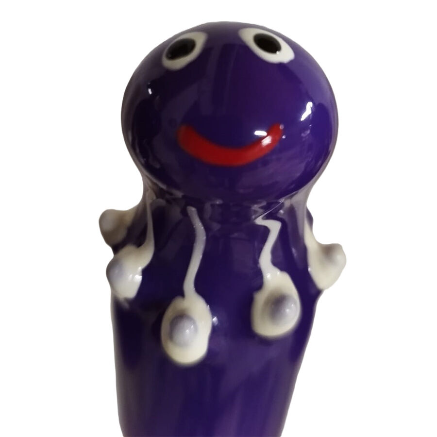 Imagen que nos facilita CONDOMERIE de su producto erótico CONDOMERIE - PRESERVATIVO DECORATIVO PINTADO A MANO PULPO MORADO para nuestra categoría "PRESERVATIVOS |Preservativos Divertidos".