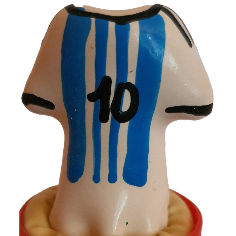 Imagen que nos facilita CONDOMERIE de su producto erótico CONDOMERIE - PRESERVATIVO DECORATIVO PINTADO A MANO CAMISETA MESSI N10 para nuestra categoría "PRESERVATIVOS |Preservativos Divertidos".