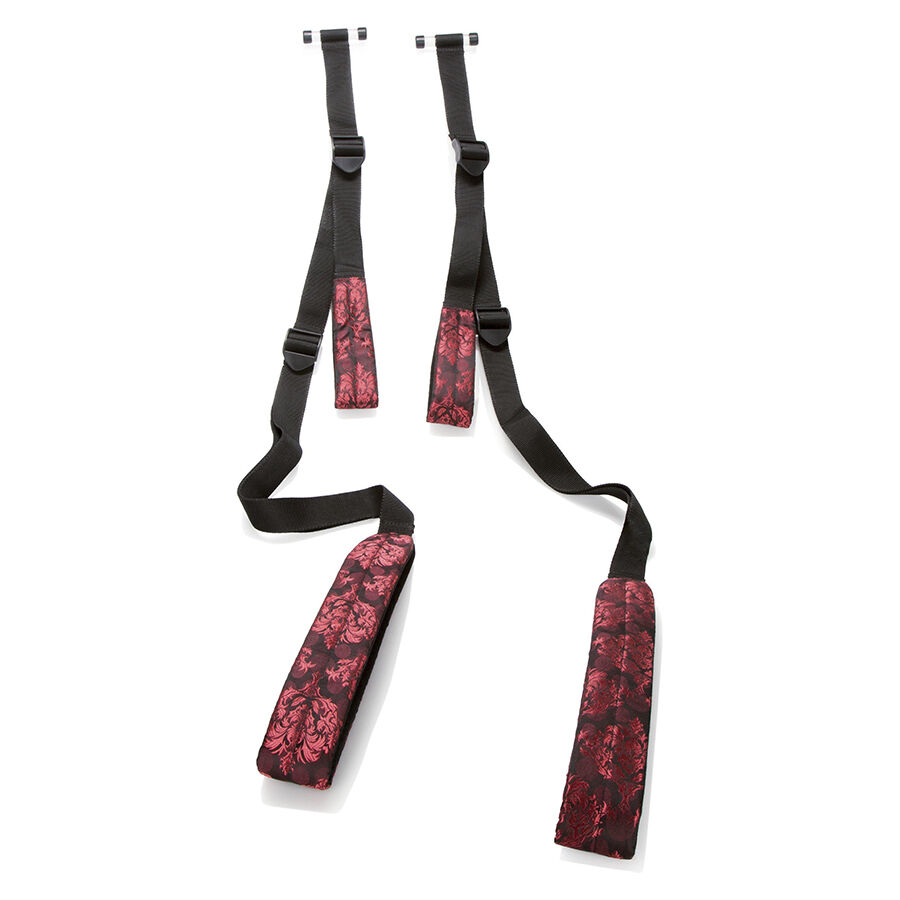 Imagen que nos facilita CALEXOTICS de su producto erótico CALEXOTICS - SCANDAL ÁRNES UNIVERSAL PARA PUERTA para nuestra categoría "BDSM & BONDAGE |Bondage|Arneses fijación".
