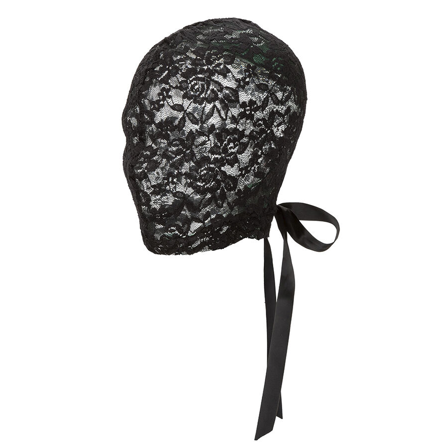 Imagen que nos facilita CALEXOTICS de su producto erótico CALEXOTICS - SCANDAL PASAMONTAÑAS DE ENCAJE NEGRO CON LAZO para nuestra categoría "BDSM & BONDAGE |Bondage|Máscaras".