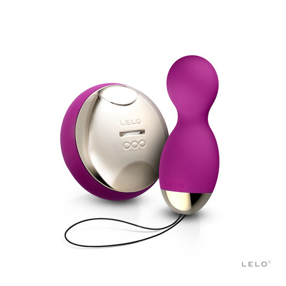 Imagen que nos facilita LELO de su producto erótico LELO - INSIGNIA BOLAS HULA MORADO para nuestra categoría "JUGUETES BIENESTAR |Vibradores|Vibradores control remoto".