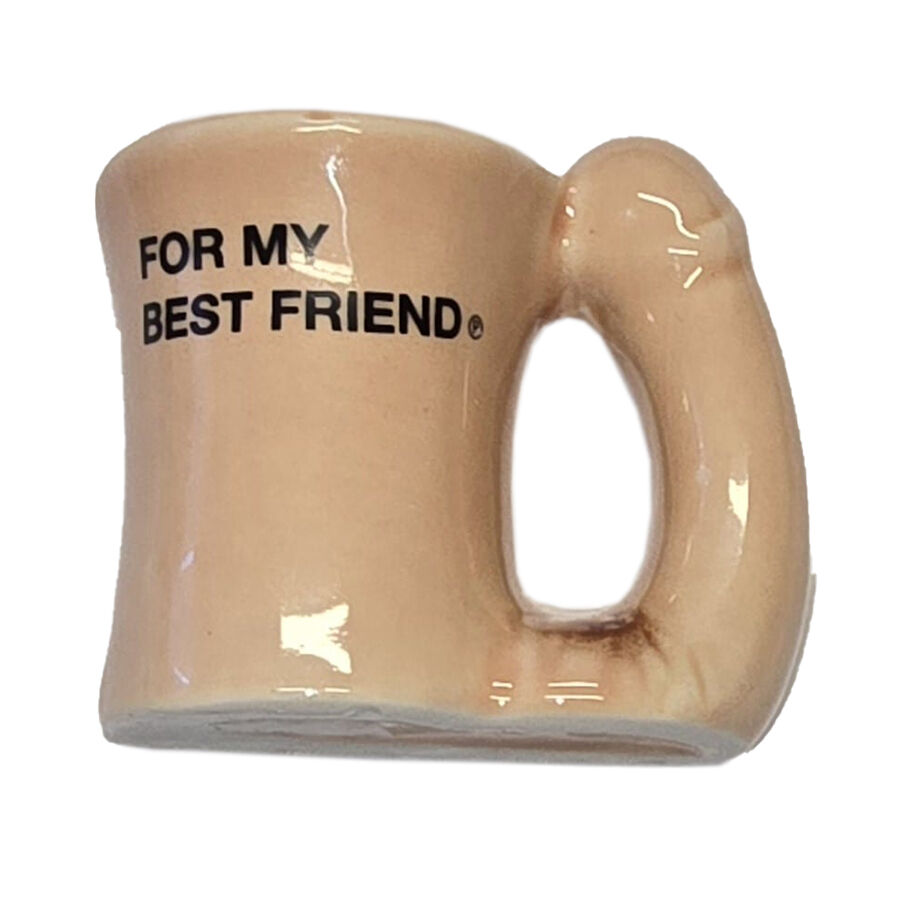 La marca DIABLO PICANTE nos facilita esta imagen de su producto DIABLO PICANTE – IMÁN TAZA CERÁMICA CON ASA DE PENE “FOR MY BEST FRIEND” para nuestro catálogo.