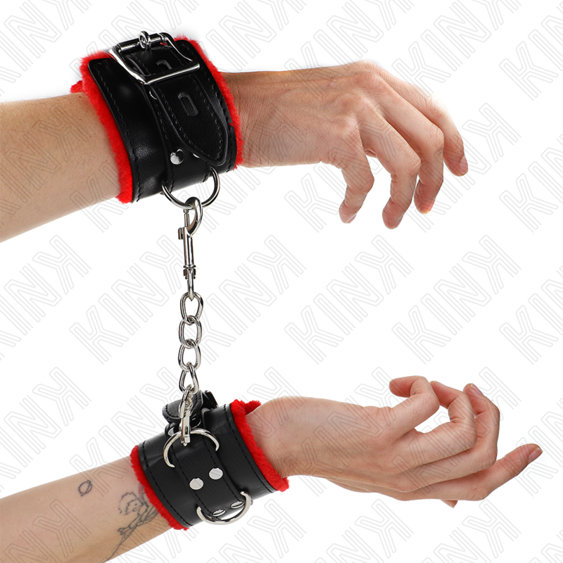 La marca KINK WRIST RESTRAINT nos facilita esta imagen de su producto KINK - MUÑEQUERAS FORRADAS CON AGUJEROS CUADRADOS ROJO Y CORREA NEGRO AJUSTABLE 17-29 CM X 6 CM para nuestro catálogo.