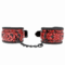 La marca KINK WRIST RESTRAINT nos facilita esta imagen de su producto KINK - MUÑEQUERAS CON PATRÓN DE DIAMANTES ROJO OSCURO AJUSTABLE 17-26 CM X 5.5 CM para nuestro catálogo.