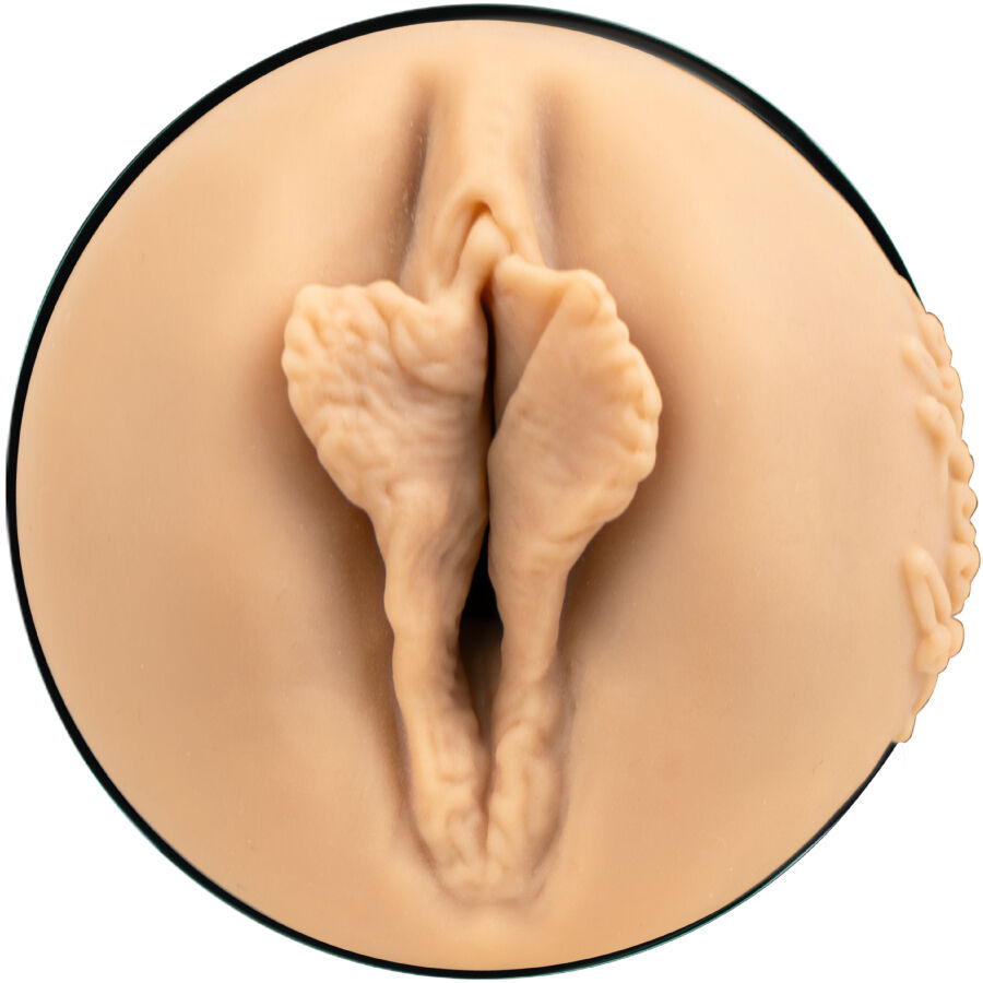 La marca KIIROO nos facilita esta imagen de su producto KIIROO - FEEL AGATHA VEGA MASTURBADOR STARS COLLECTION para nuestro catálogo.